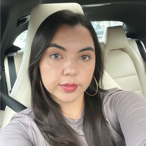 Meet your Posher, Lila - Picture 1 of 1